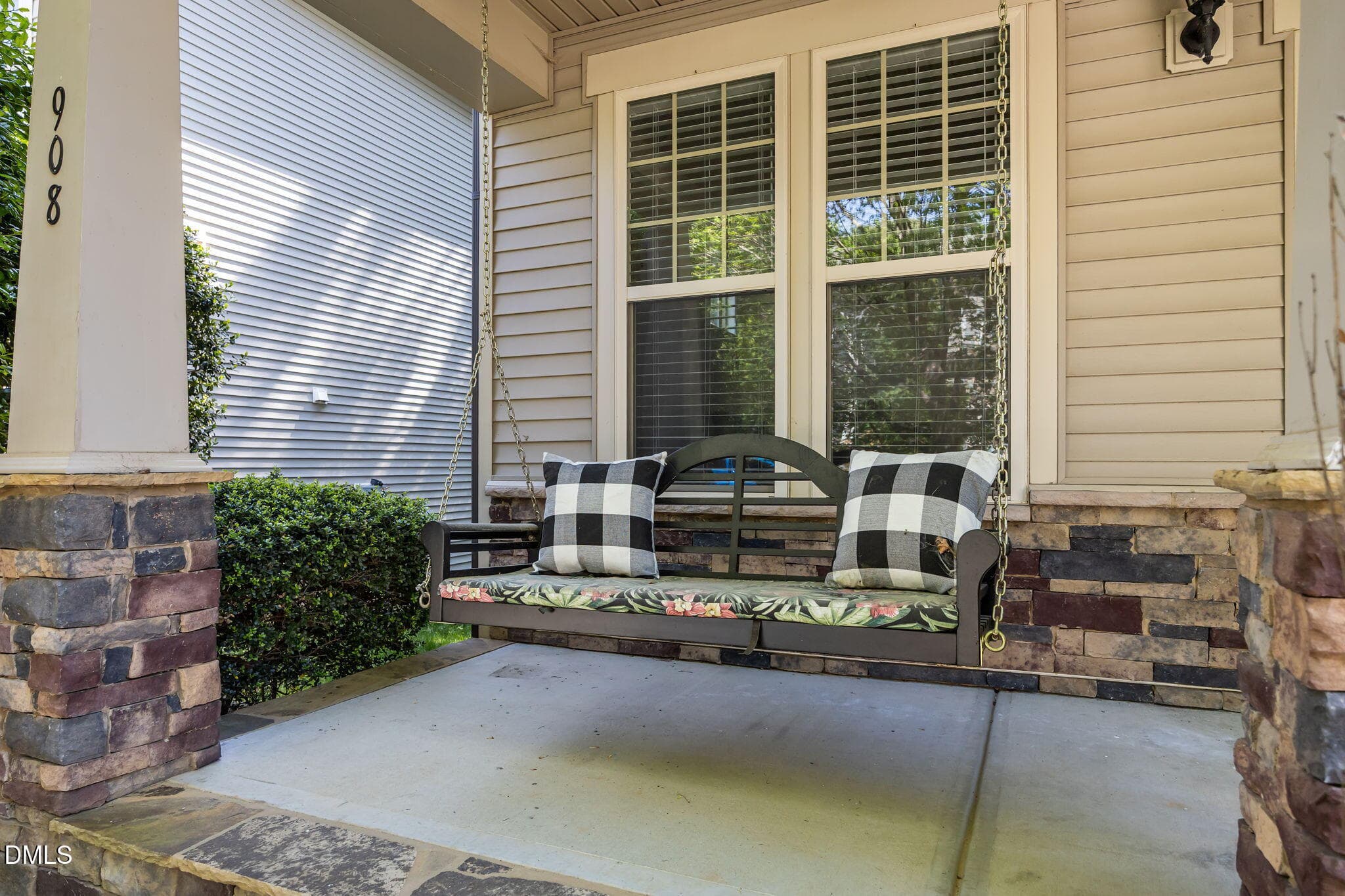 47-web-or-mls-IMG_6061 - 908 Pirouette Court, Raleigh, NC 27606, Raleigh