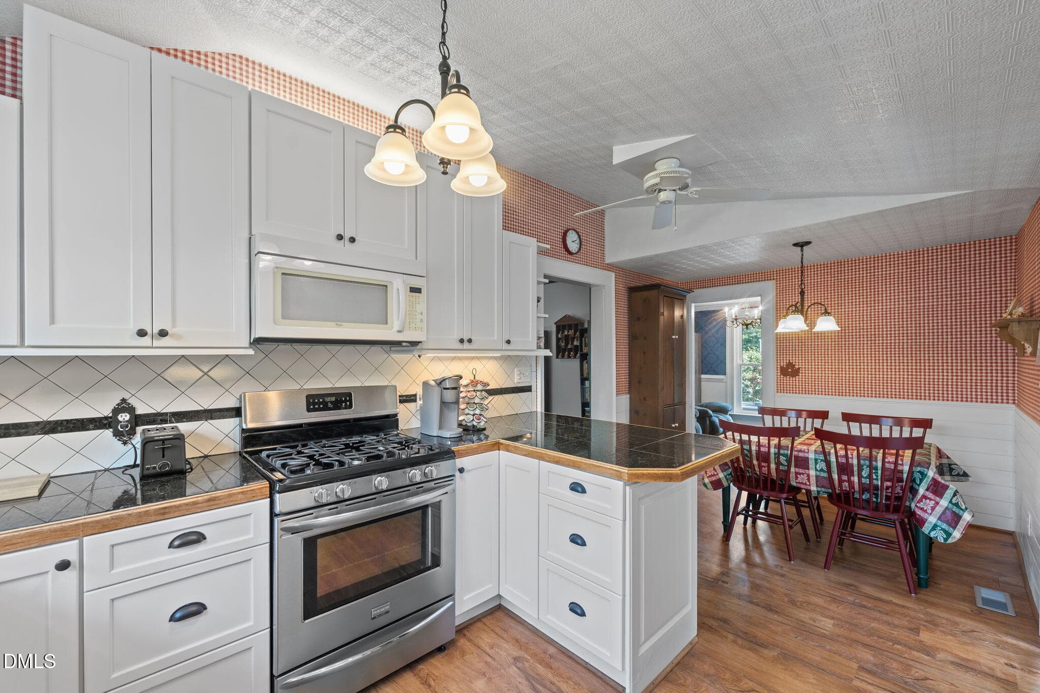22-web-or-mls-ROB07101 - 222 E Minneola Street, Gibsonville, NC 27249