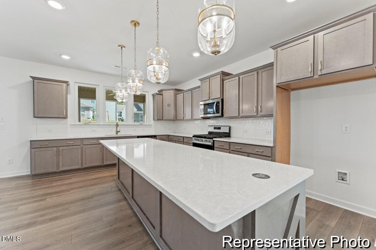 CRF 61 Huntley 2630 EF2P IC (4)_REP - 127 Open Meadow Court 77p, Lillington, NC 27546