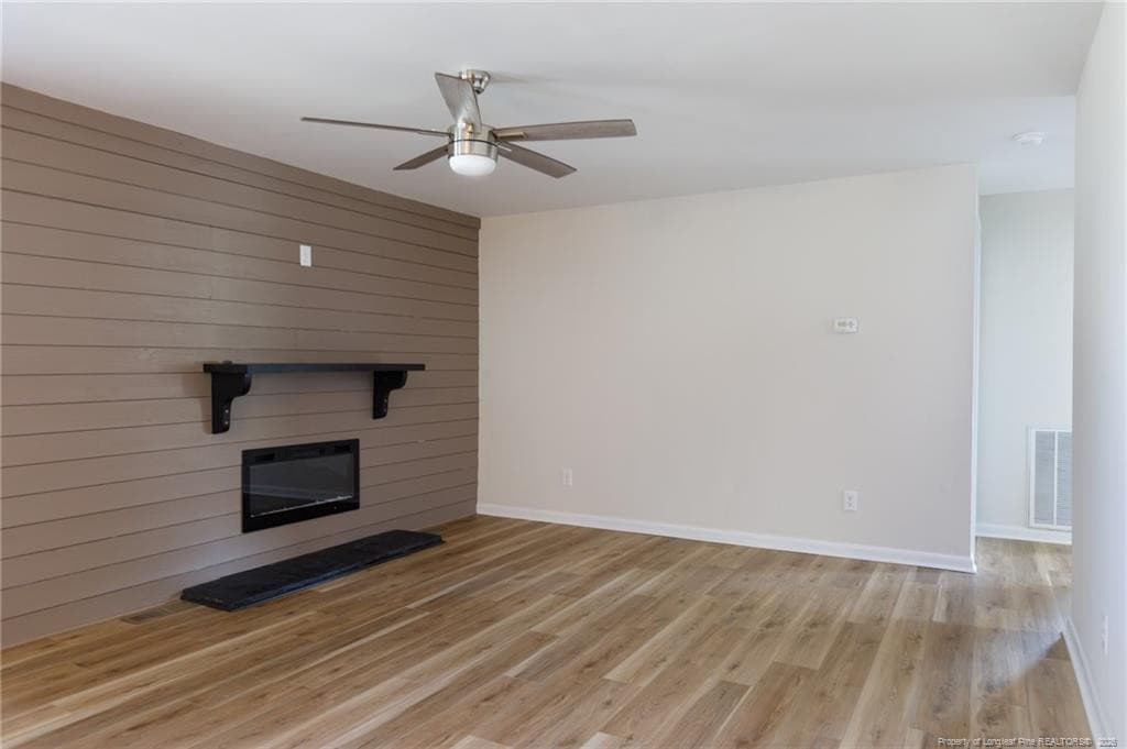 Photo 5 - 201 Scarborough Street, Spring Lake, NC 28390