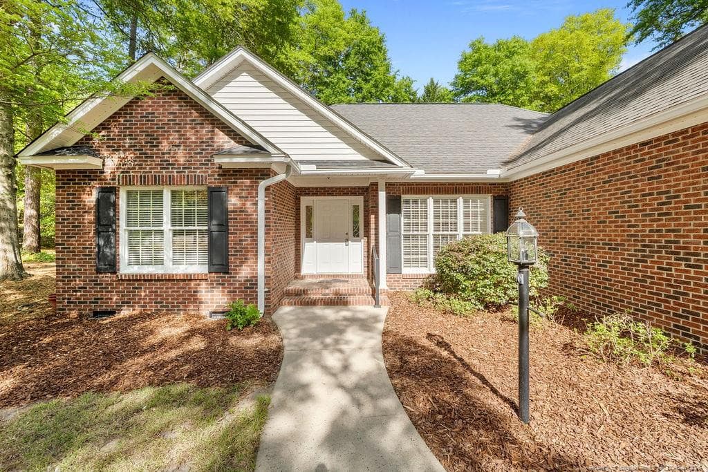 Photo 2 - 30 Oakmont Circle 1, Pinehurst, NC 28374