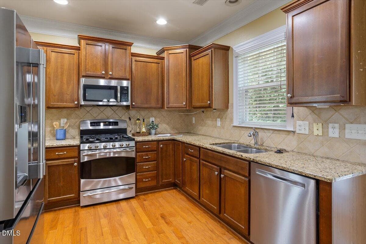 kitchen - 1757 Laurel Park Place, Cary, NC 27511, Cary