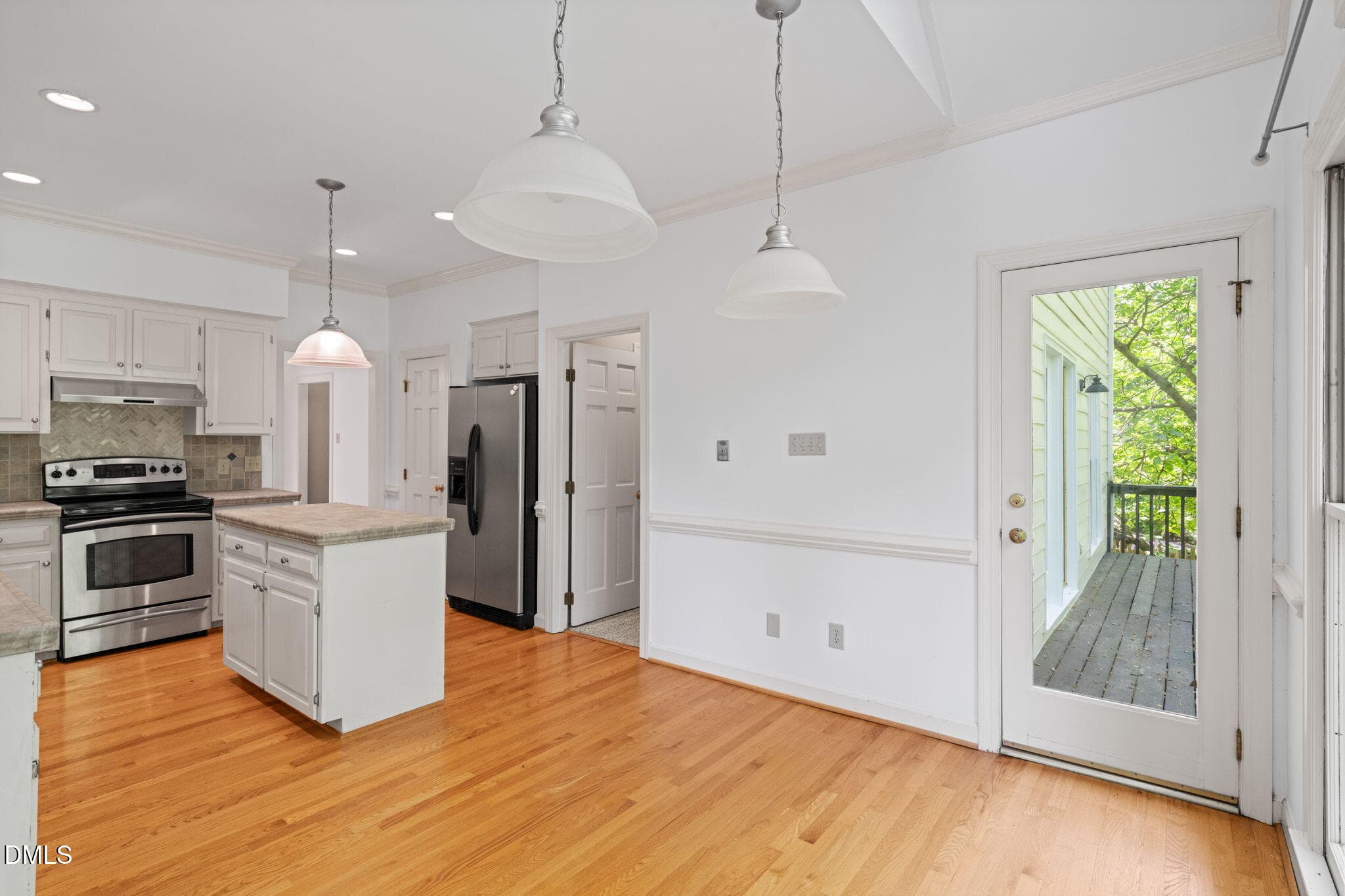 14-web-or-mls-untitled-21 - 107 Thornewood Drive, Cary, NC 27518, Cary