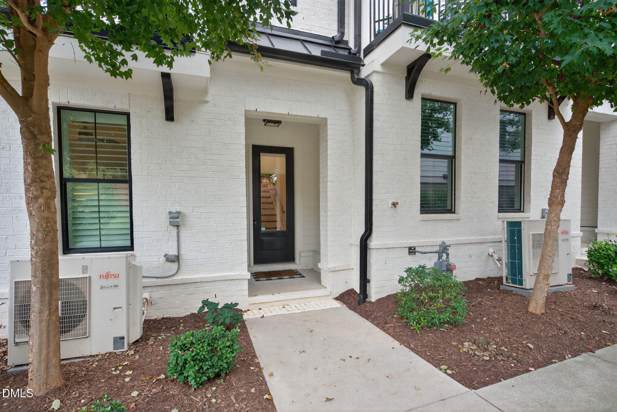 27-web-or-mls-1610-draper-view-loop-102- - 1610 Draper View Loop 102, Raleigh, NC 27608, Raleigh