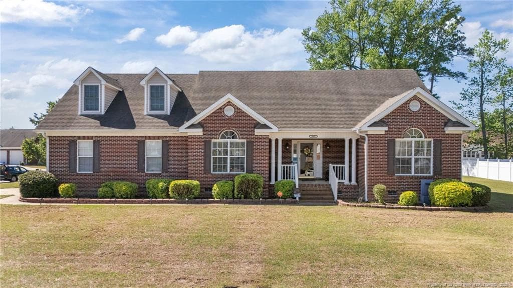 Photo 2 - 3805 Sunchase Drive, Fayetteville, NC 28306, Fayetteville
