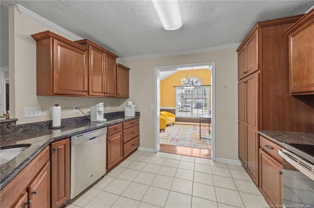 Photo 21 - 3805 Sunchase Drive, Fayetteville, NC 28306, Fayetteville