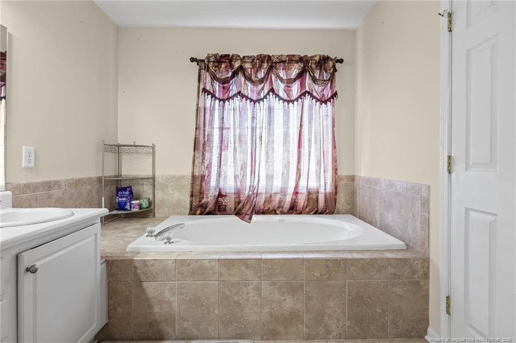 Photo 26 - 3805 Sunchase Drive, Fayetteville, NC 28306, Fayetteville