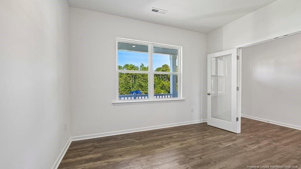 FLEX ROOM - 190 Charlies Bend Way, Spring Lake, NC 28390