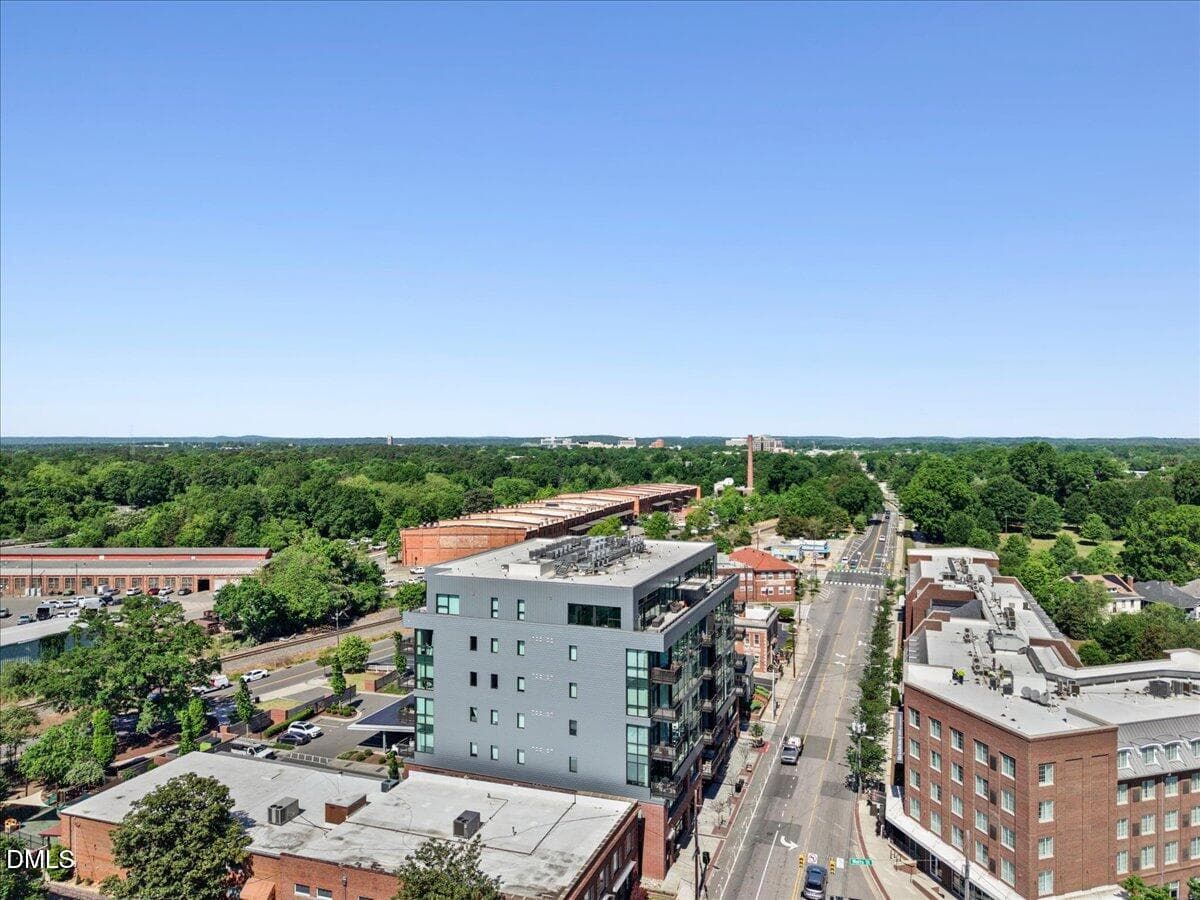 37-dji_fly_20260420_103704_0070_17767255 - 1105 W Main Street Unit 406, Durham, NC 27701, Durham