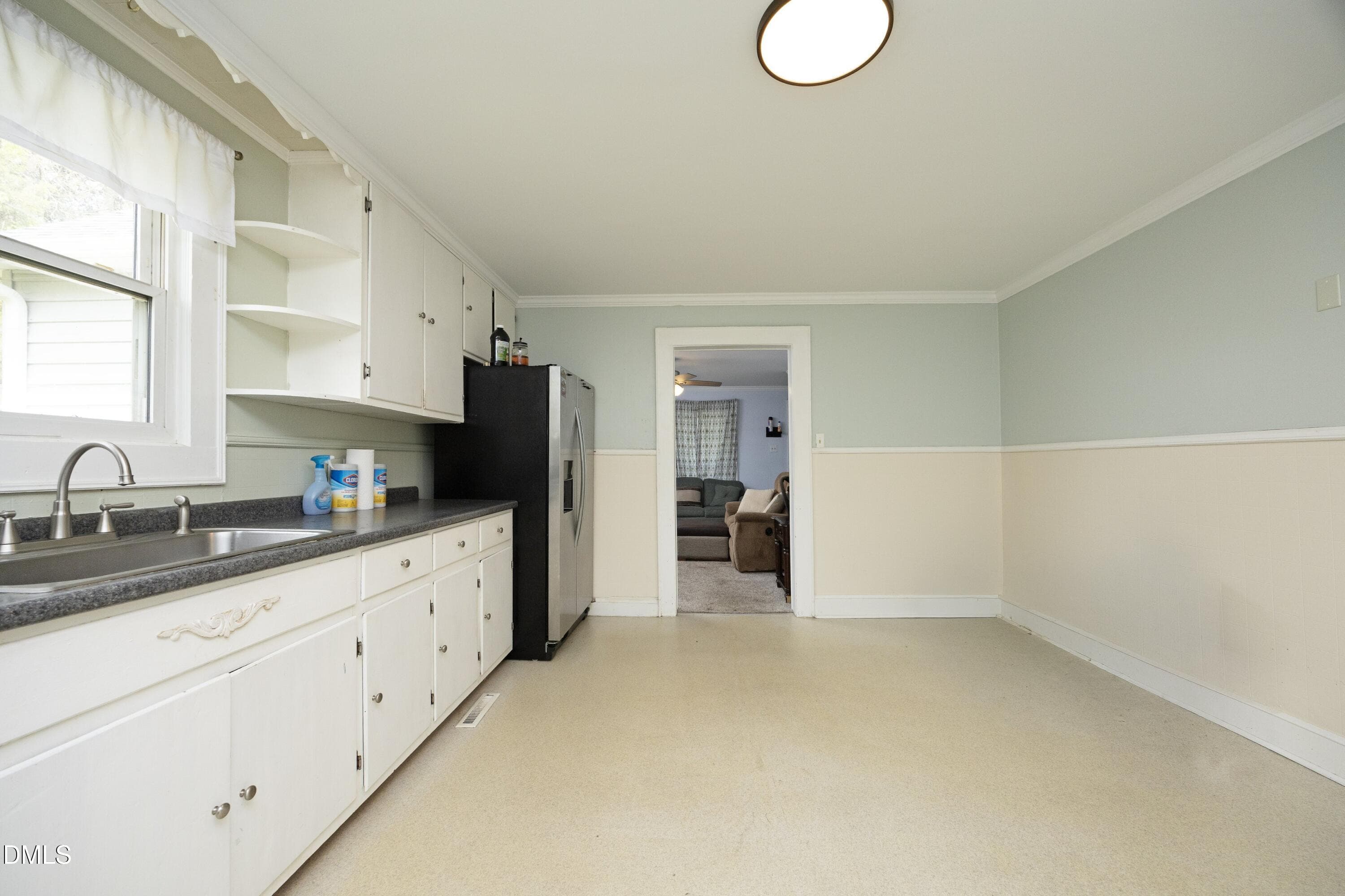 11Kitchen - 3046 Cherokee Drive, Elon, NC 27244