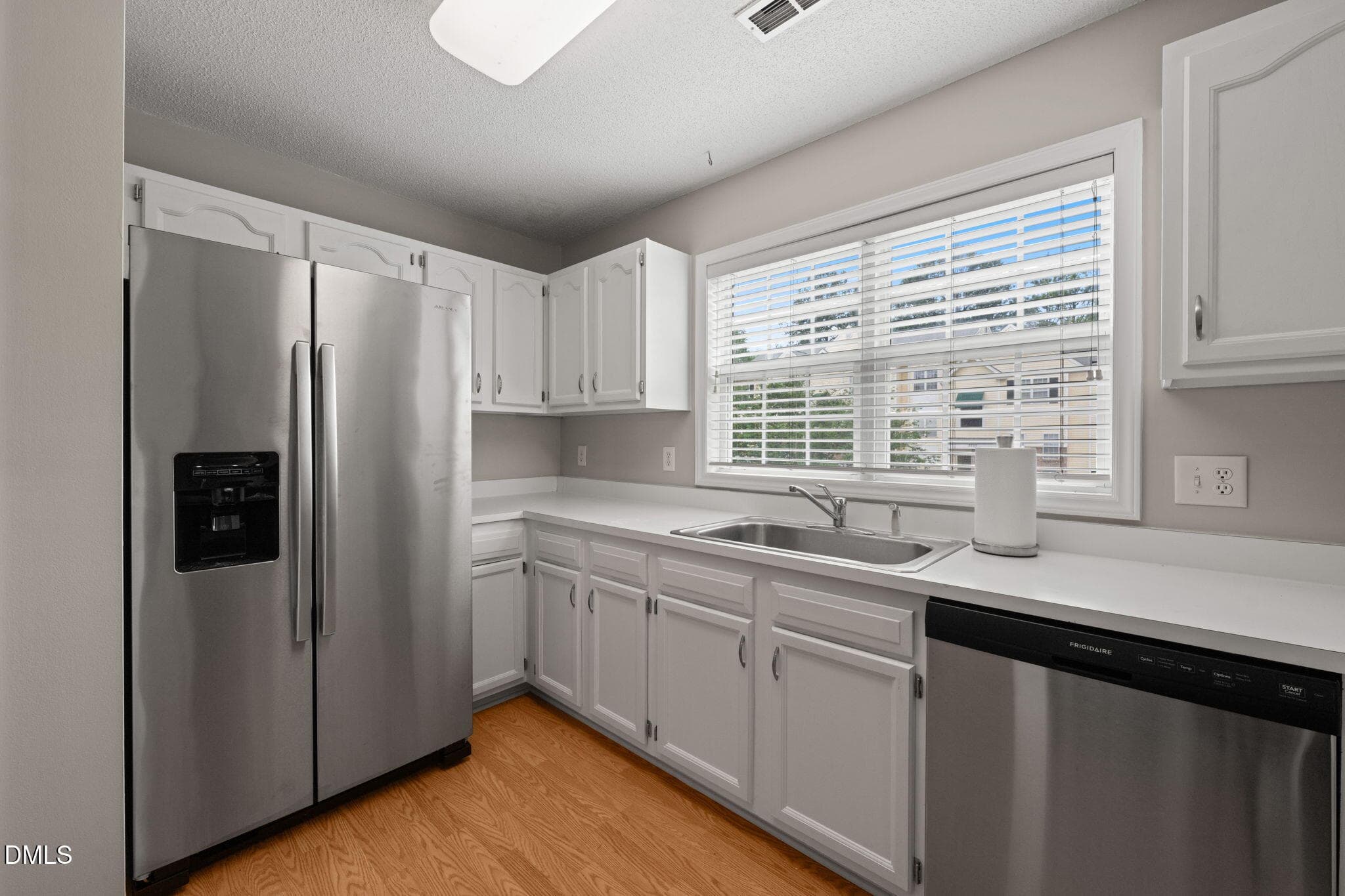 Kitchen (3) - 2201 Mountain Mist Court 301, Raleigh, NC 27603, Raleigh