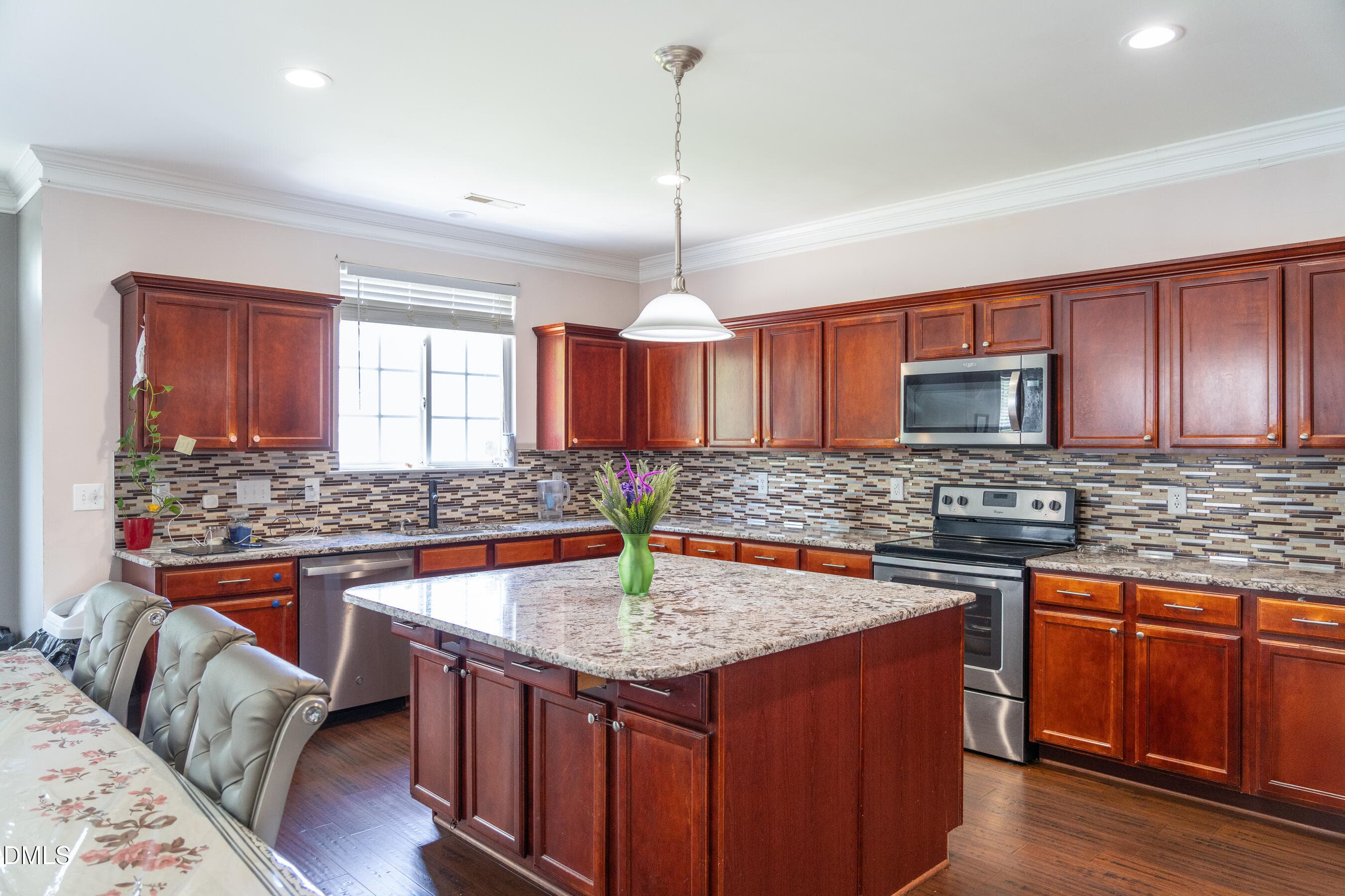 (Upload-from-mobile-1776807526)7_kitchen - 3304 Mackinac Island Lane, Raleigh, NC 27610, Raleigh