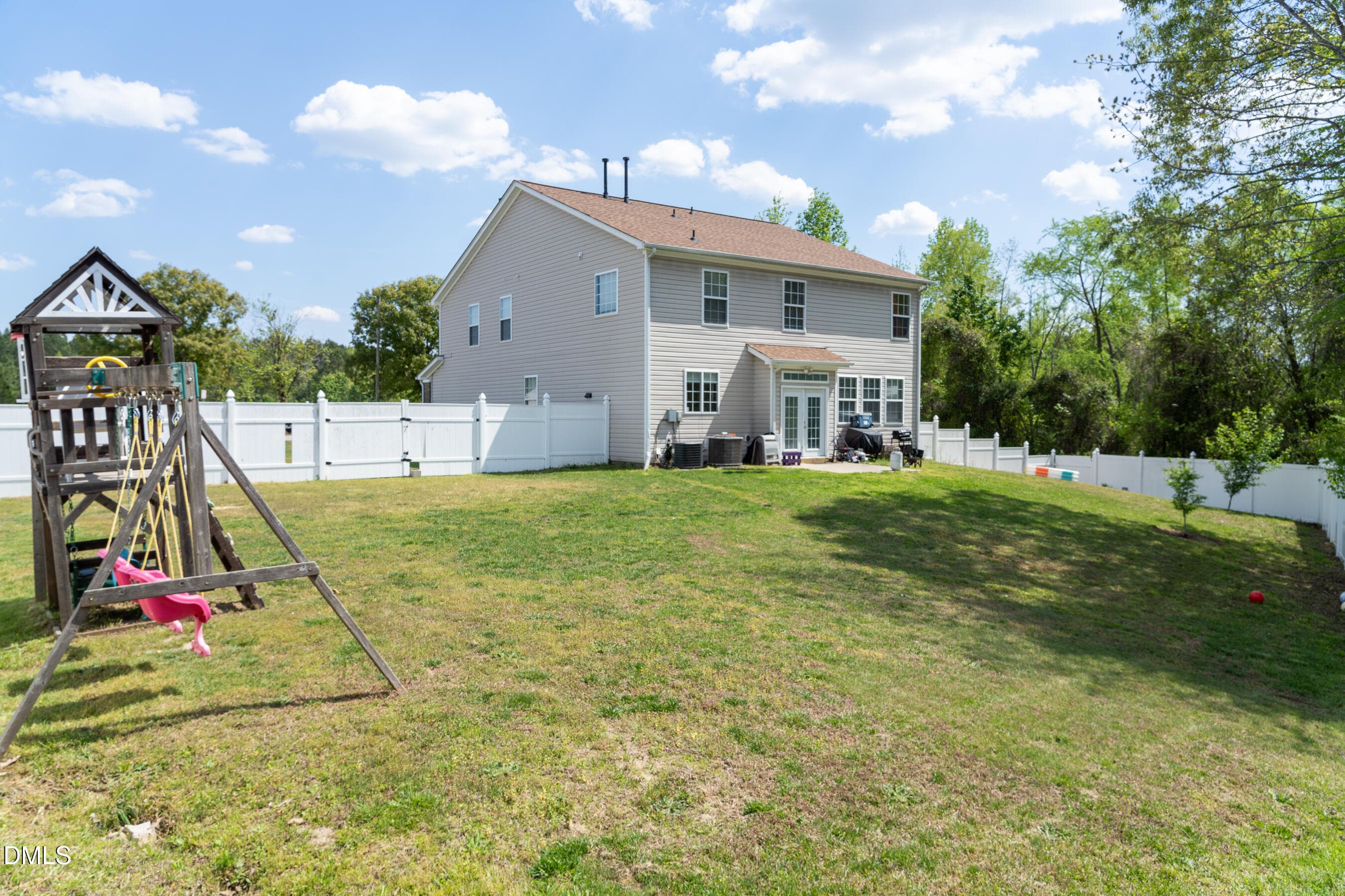 (Upload-from-mobile-1776808394)21_backya - 3304 Mackinac Island Lane, Raleigh, NC 27610, Raleigh