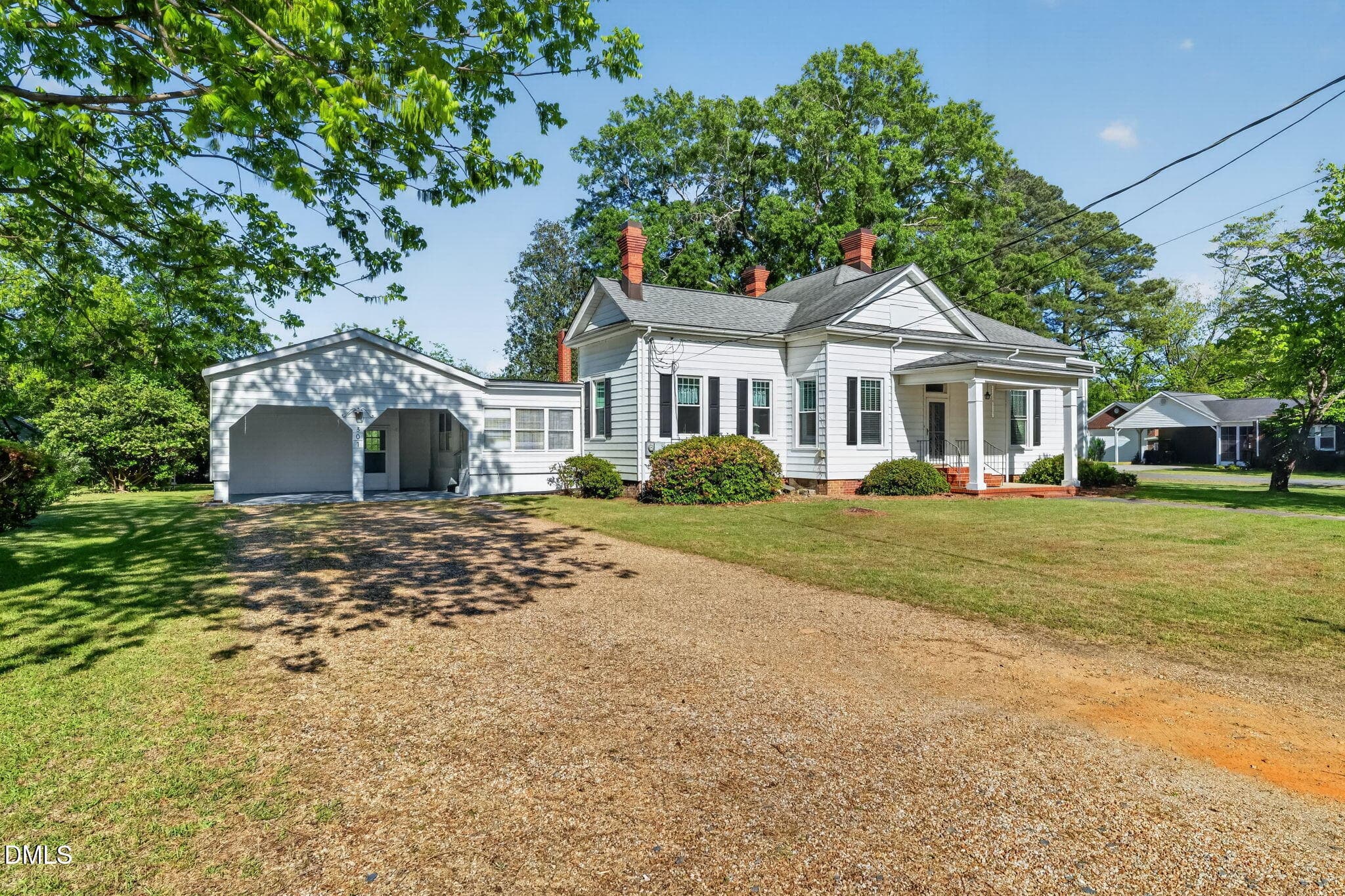 3-web-or-mls-DSC07212 - 301 E Stanley Street, Four Oaks, NC 27524