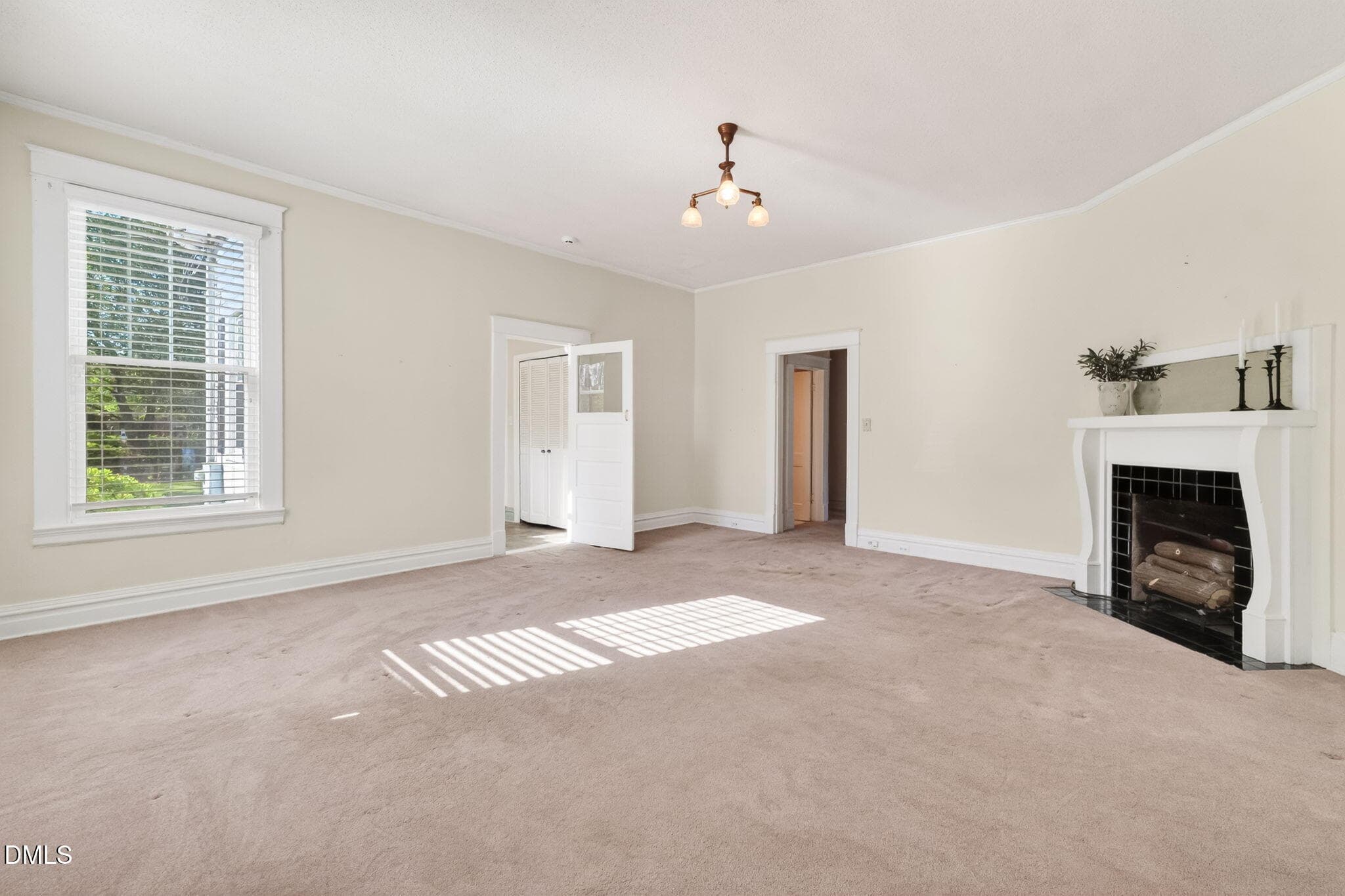 22-web-or-mls-DSC07380 - 301 E Stanley Street, Four Oaks, NC 27524