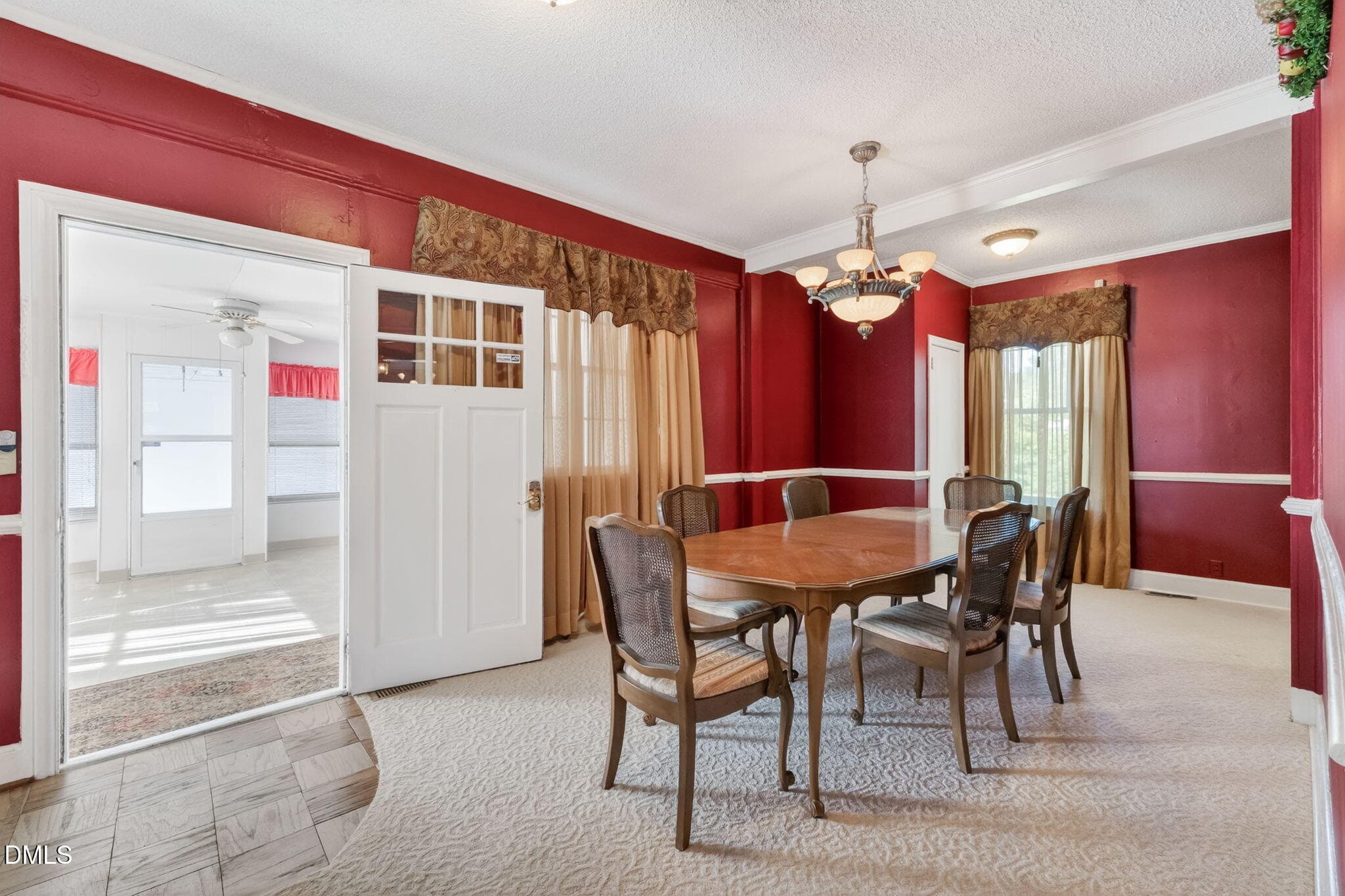 32-web-or-mls-DSC07434 - 301 E Stanley Street, Four Oaks, NC 27524