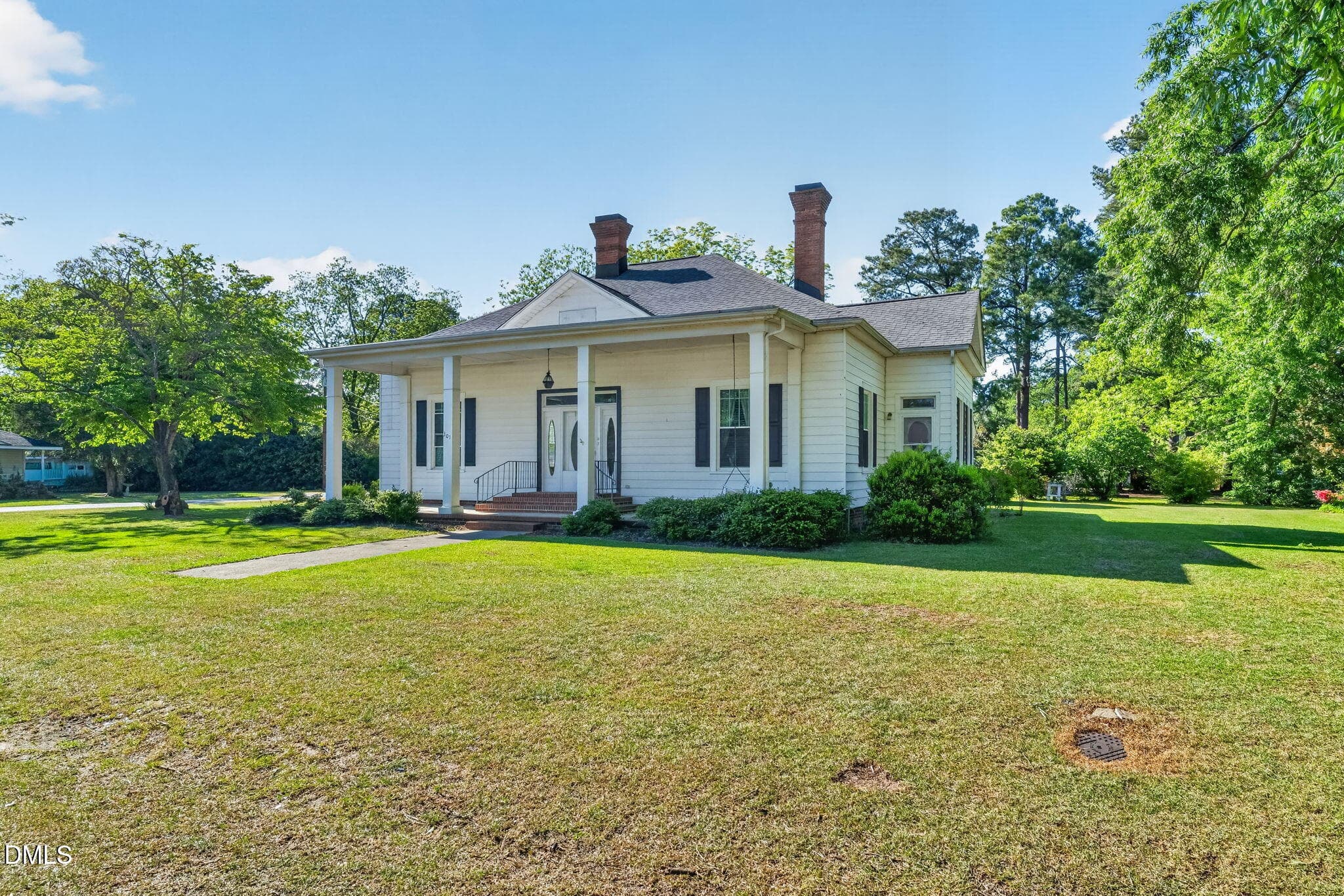 37-web-or-mls-DSC07232 - 301 E Stanley Street, Four Oaks, NC 27524