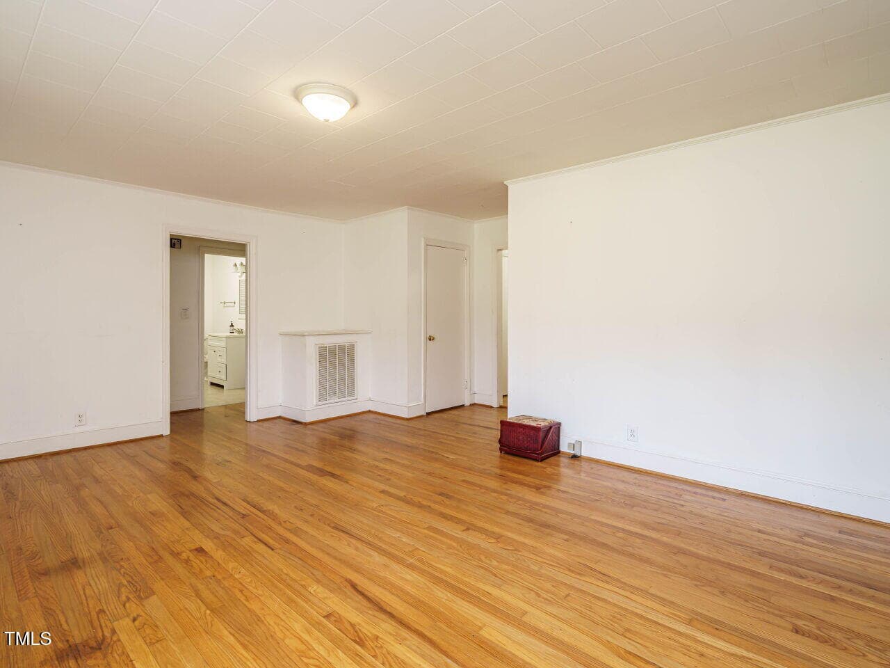 005-1280x960-living-room - 1191 Old Sanford Road, Moncure, NC 27559