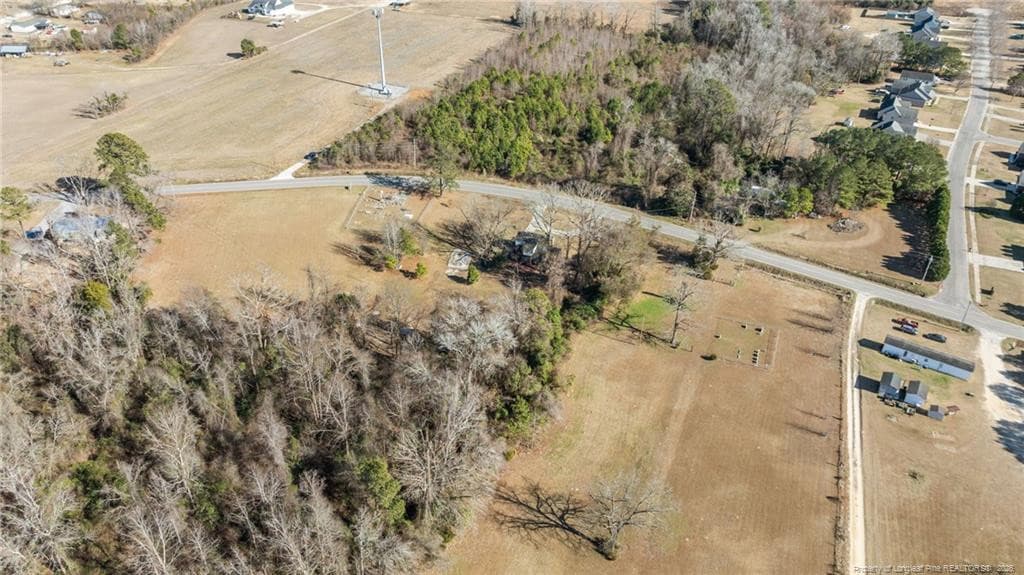 Photo 13 - 1737 W Carthage Road, Lumberton, NC 28360