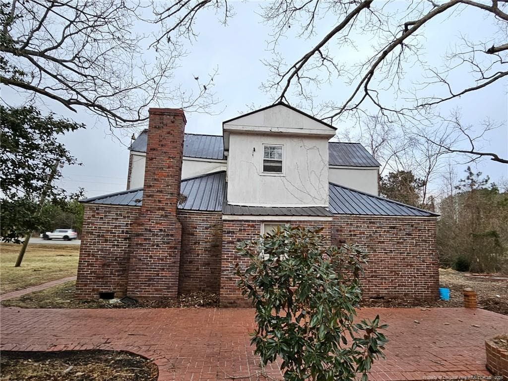 Photo 39 - 1737 W Carthage Road, Lumberton, NC 28360
