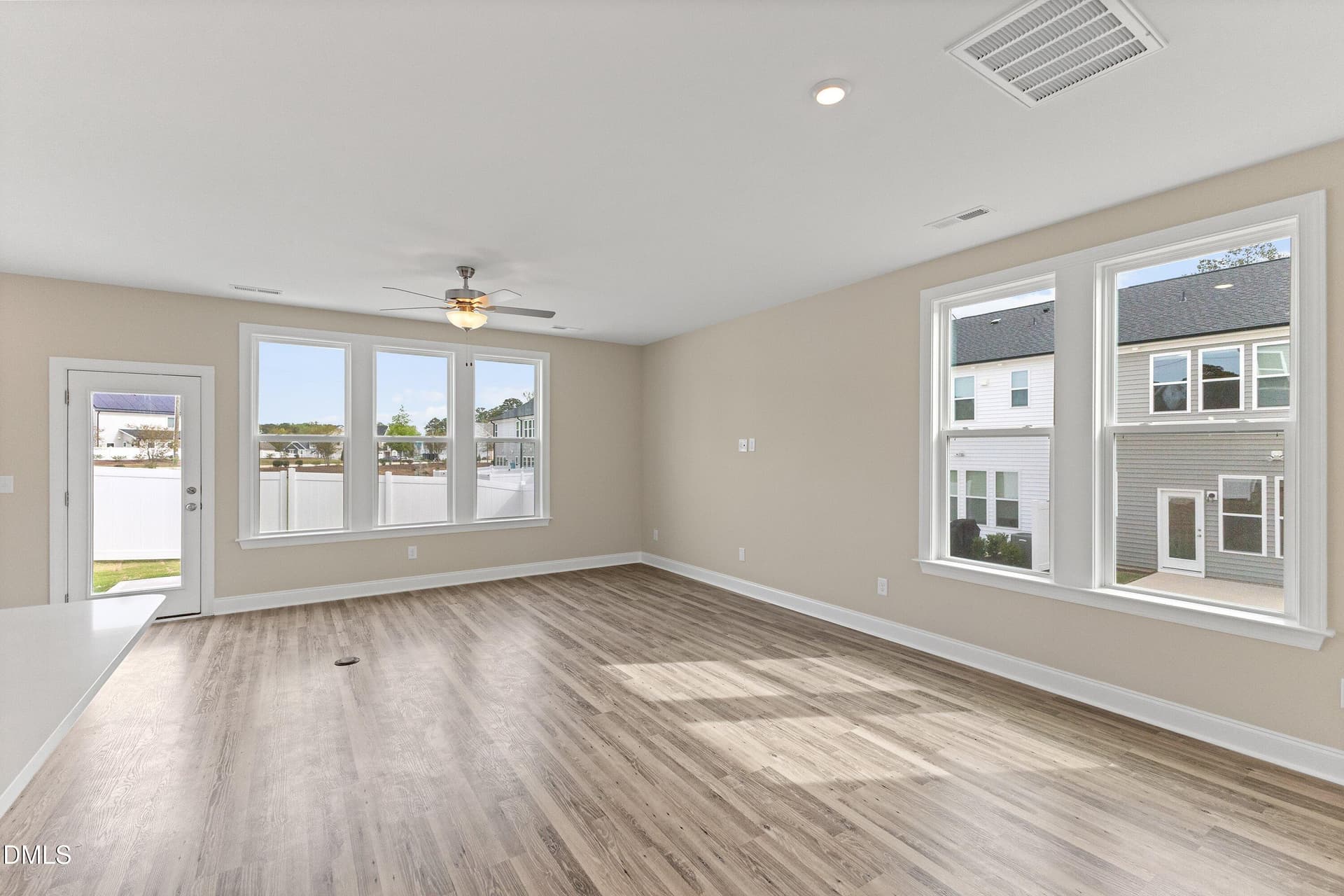 11-8915 Kennebec Xing Dr_2726 - 8915 Kennebec Crossing Drive 58, Angier, NC 27501