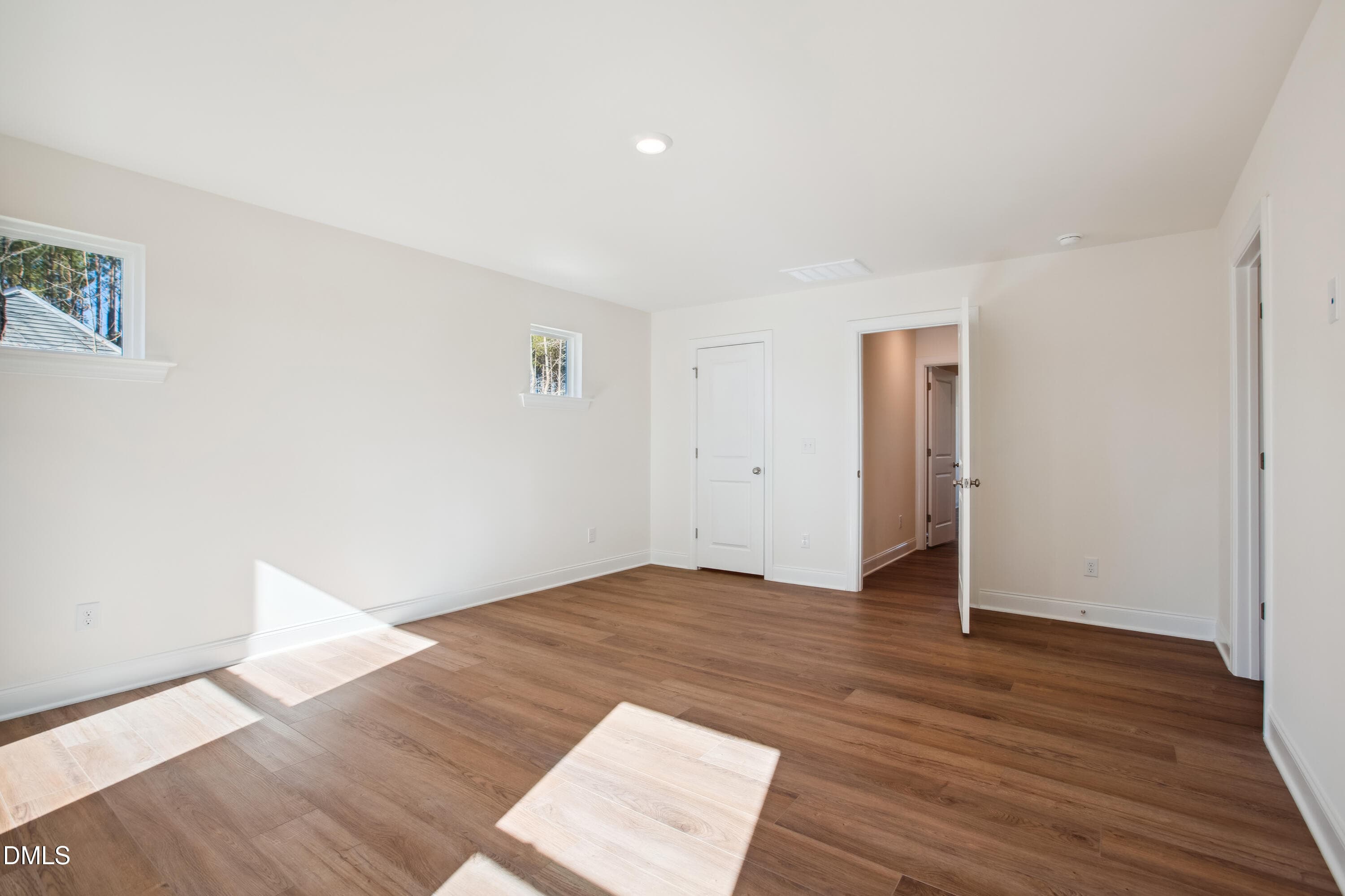 Fontana - BTS 66 - upper level-primary b - 544 Saul Meadow Drive, Zebulon, NC 27597