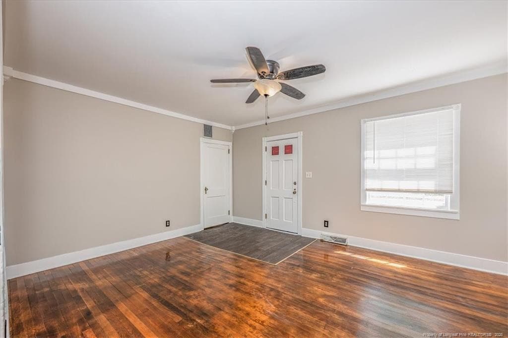 Photo 15 - 2201 N McMillan Ave, Lumberton, NC 28358