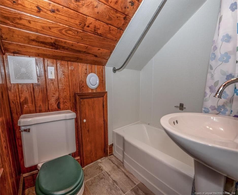 Photo 19 - 2201 N McMillan Ave, Lumberton, NC 28358