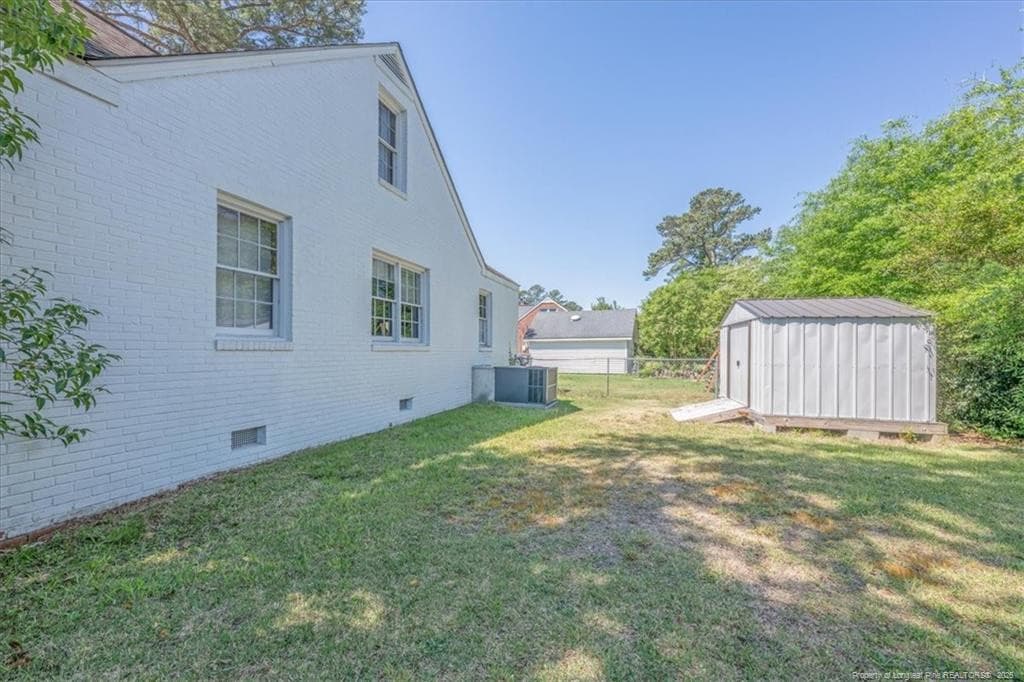 Photo 30 - 2201 N McMillan Ave, Lumberton, NC 28358
