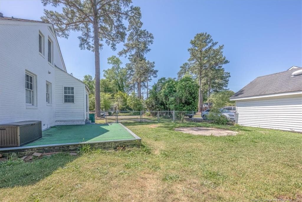 Photo 28 - 2201 N McMillan Ave, Lumberton, NC 28358