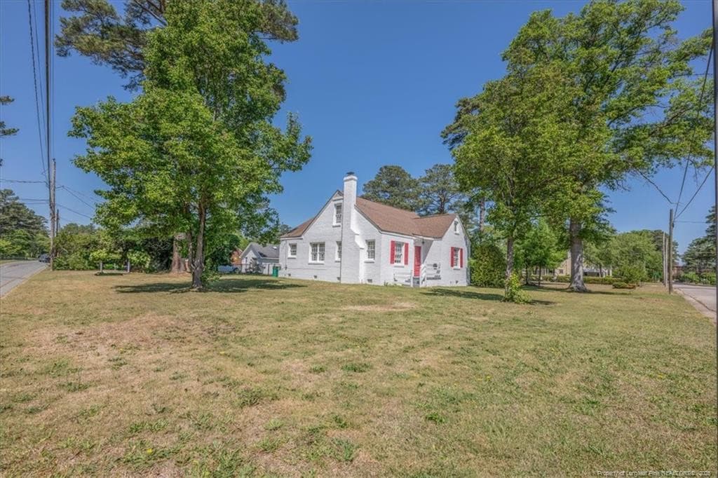 Photo 33 - 2201 N McMillan Ave, Lumberton, NC 28358