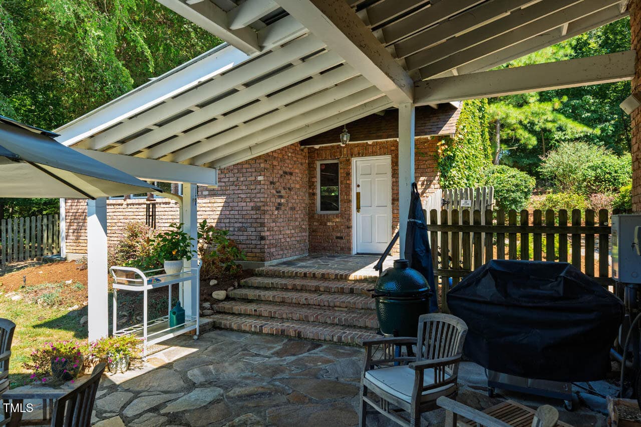 8 - 1021 Parchemin Trail, Chapel Hill, NC 27516