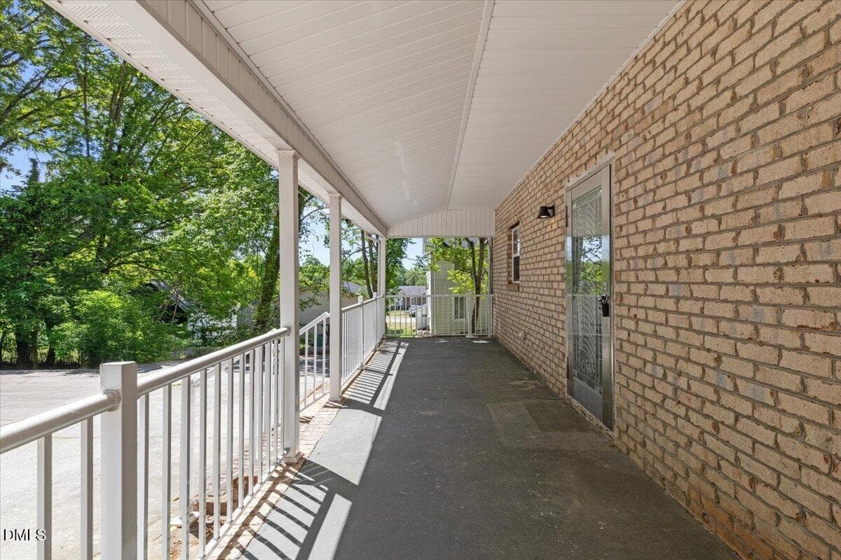 39-836 S Main St - 836 S Main Street, Roxboro, NC 27573