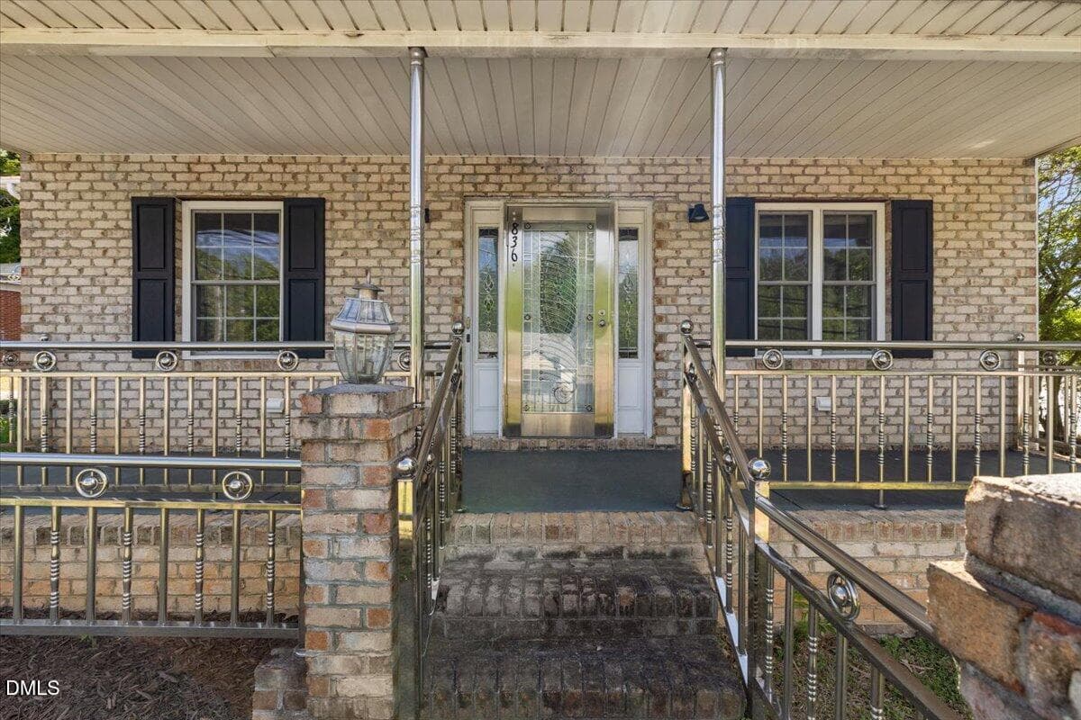 07-836 S Main St - 836 S Main Street, Roxboro, NC 27573