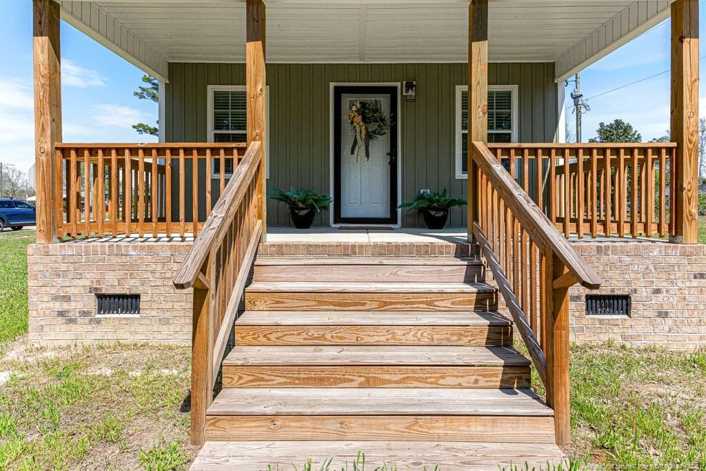 Photo 2 - 1075 Pine Street A, Pembroke, NC 28372