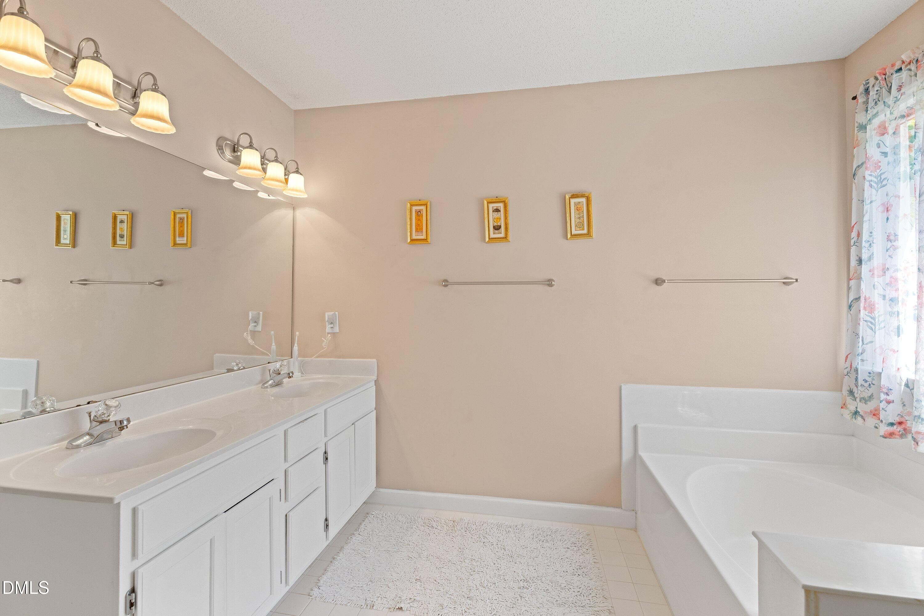 24i-4728 Royal Troon Dr_4882 - 4728 Royal Troon Drive, Raleigh, NC 27604, Raleigh