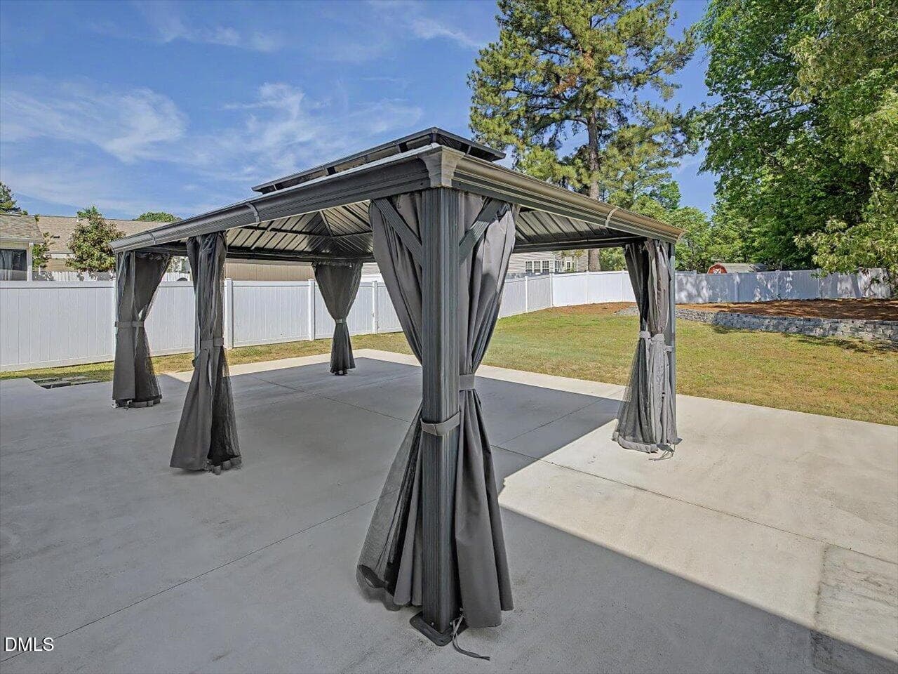25-Attached Pergola - 5309 Neuse Forest Road, Raleigh, NC 27616