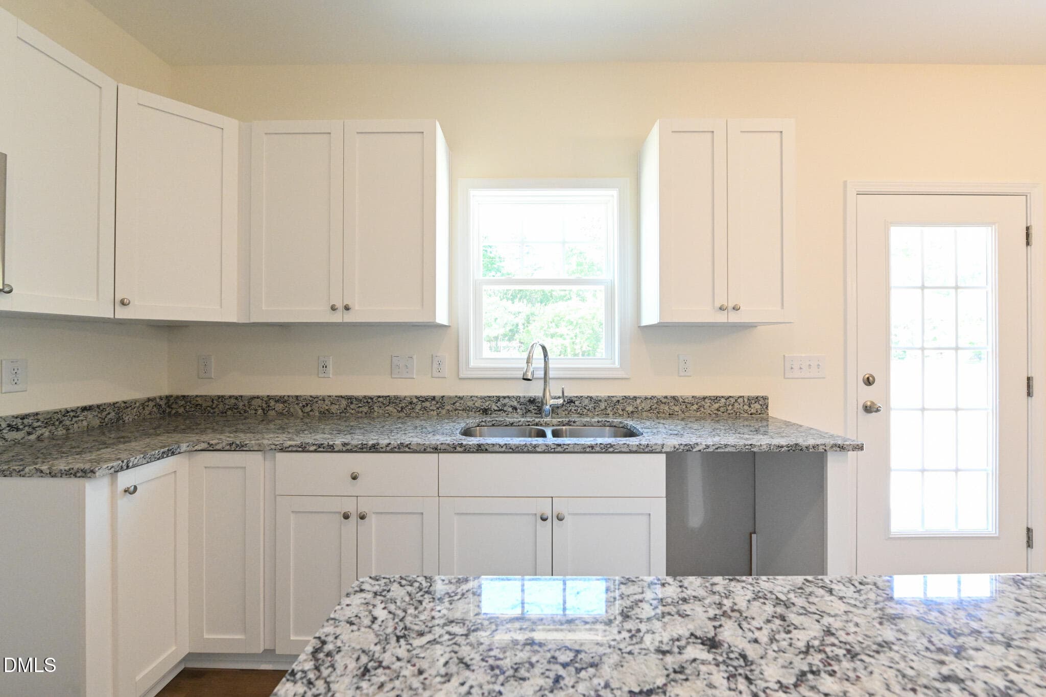 011 - 148 Baxley Drive, Dunn, NC 28334