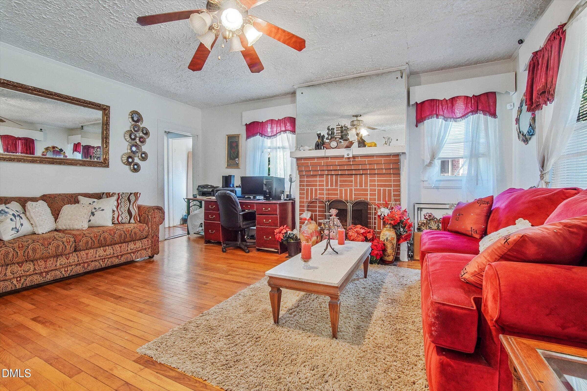 06-415 N Hyde Park Ave-6 - 415 N Hyde Park Avenue, Durham, NC 27703, Durham
