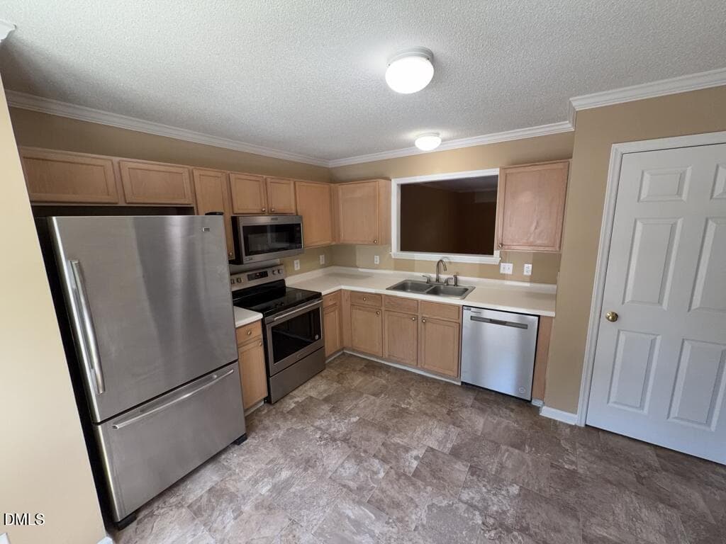 Kitchen_1 (2) - 4415 Antique Lane, Raleigh, NC 27616, Raleigh