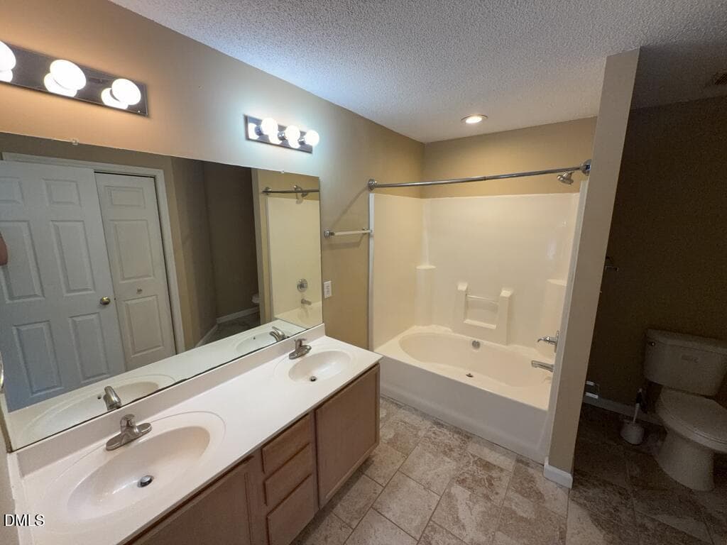 Bathroom_2 - 4415 Antique Lane, Raleigh, NC 27616, Raleigh