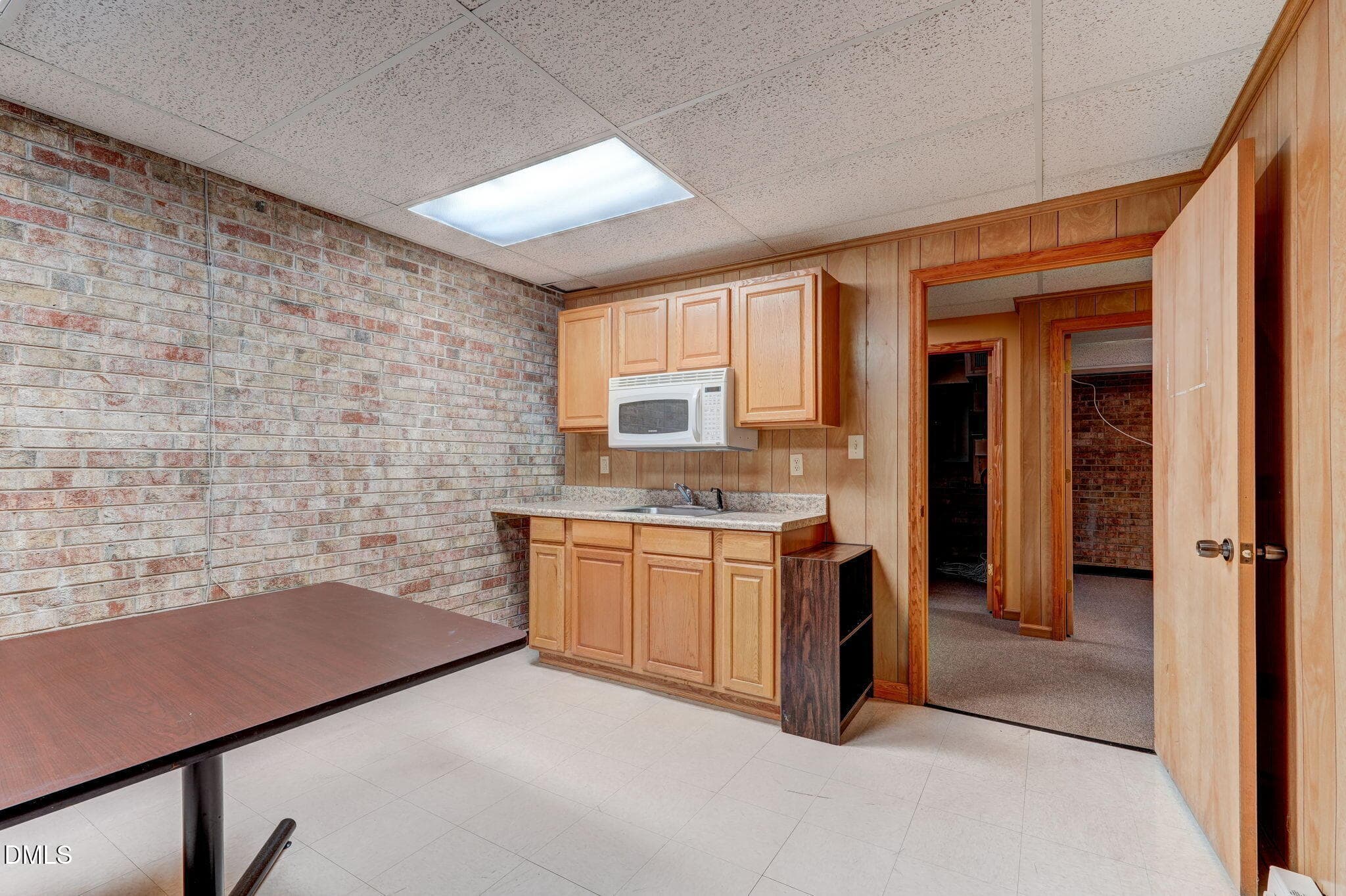 29-web-or-mls-3311 Burlington Rd-34 - 3311 Burlington Road Suite A & B, Greensboro, NC 27405, Greensboro