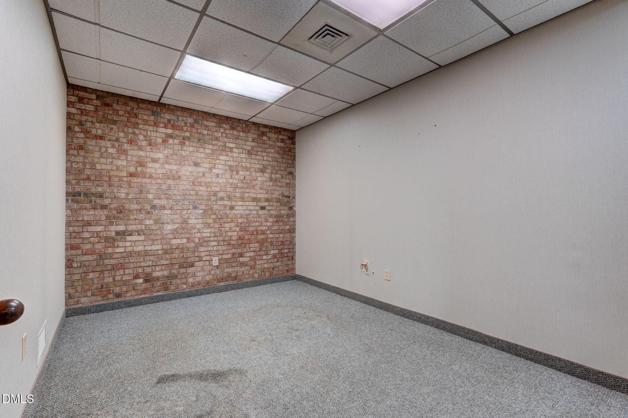 53-web-or-mls-3311 Burlington Rd-56 - 3311 Burlington Road Suite A & B, Greensboro, NC 27405, Greensboro
