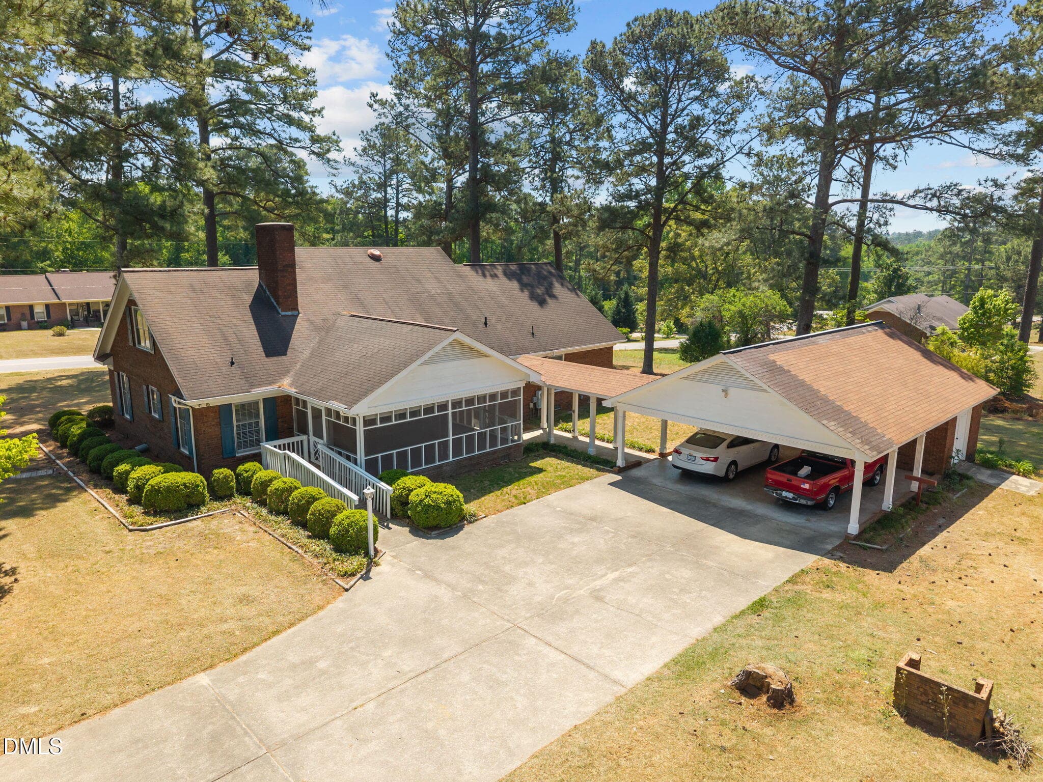 BREEZEWAY - 85 Oak Street, Lillington, NC 27546