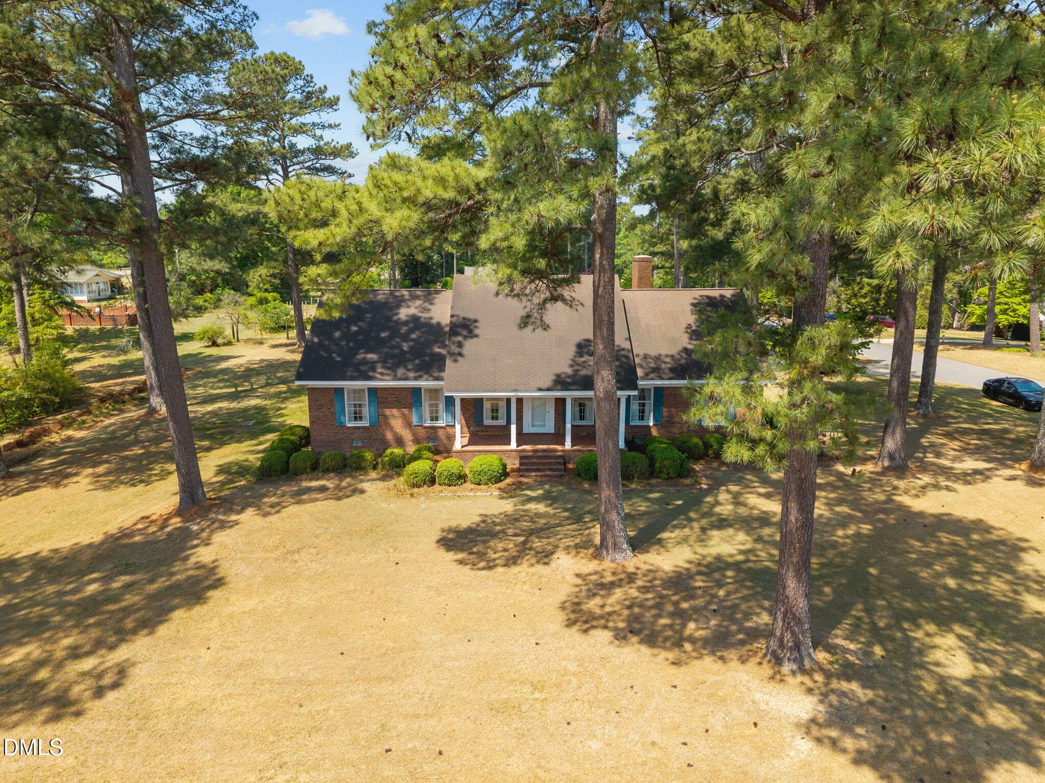 MATURE LANDSCAPING - 85 Oak Street, Lillington, NC 27546