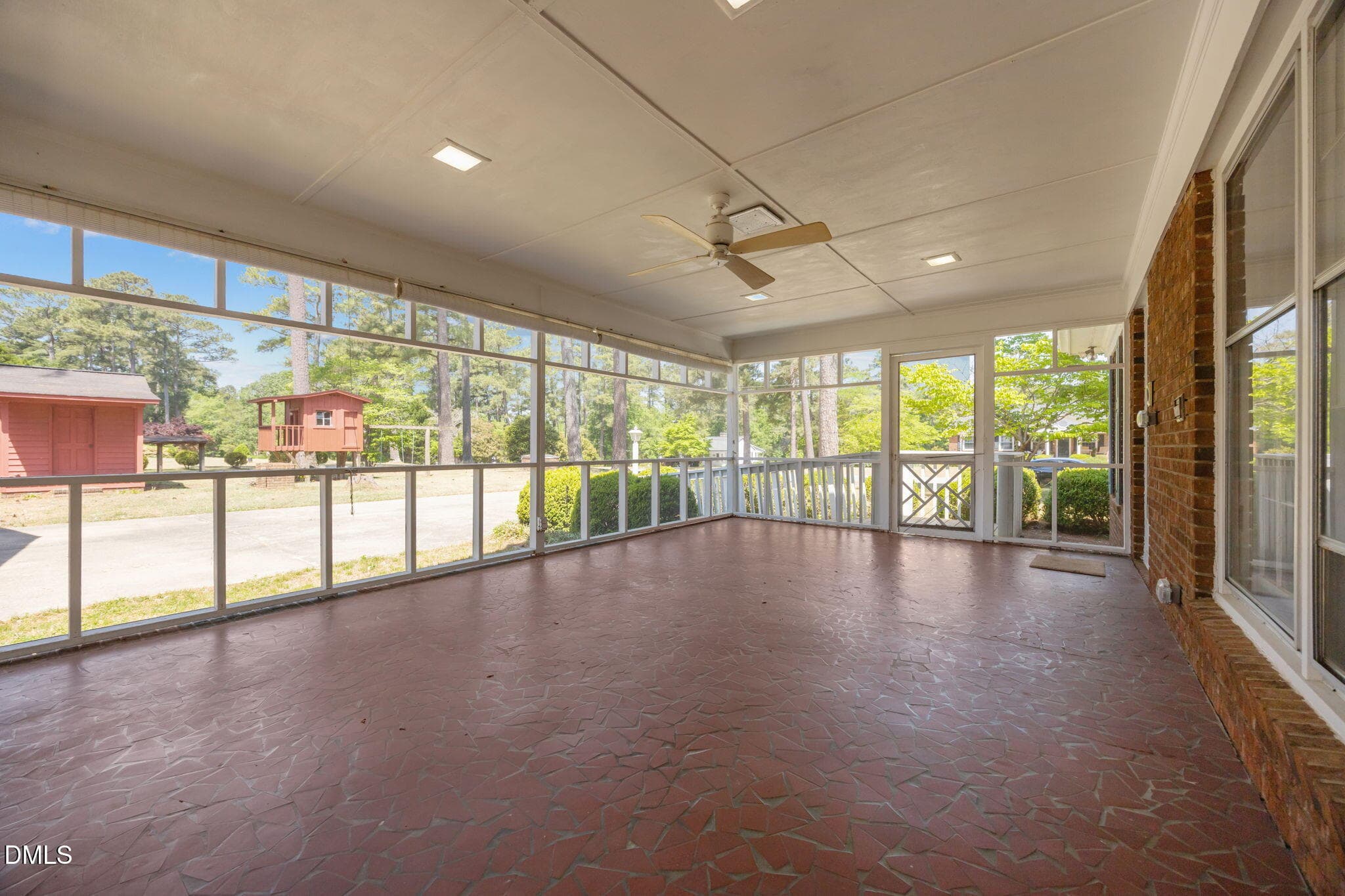 SPACIOUS SCREENED PORCH - 85 Oak Street, Lillington, NC 27546