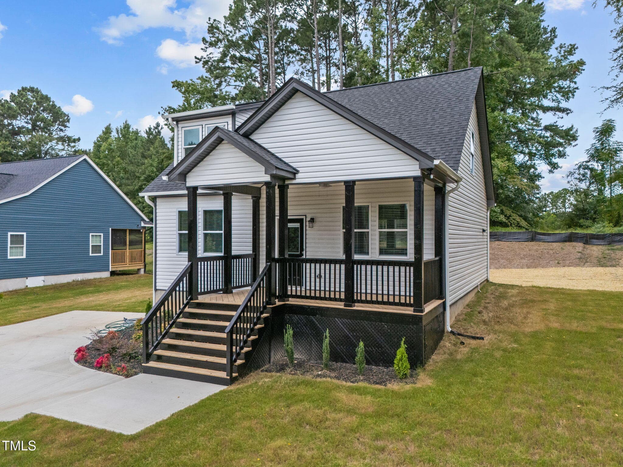 Front left side - 525 N Hoover Road, Durham, NC 27703, Durham