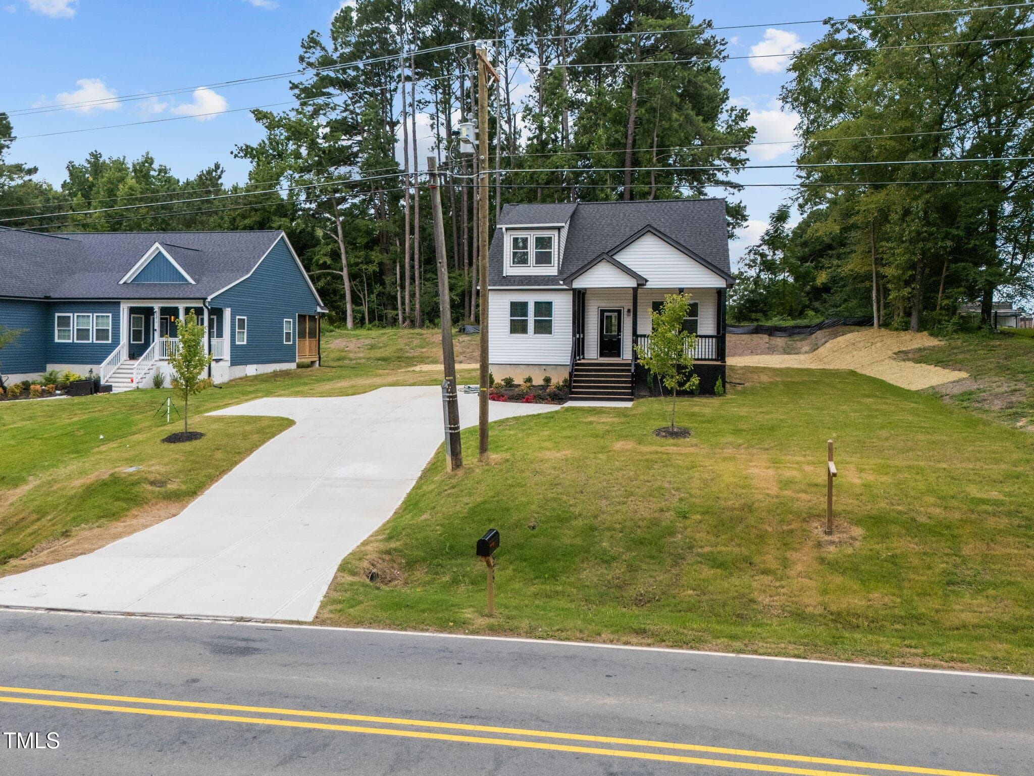 Front Far view - 525 N Hoover Road, Durham, NC 27703, Durham