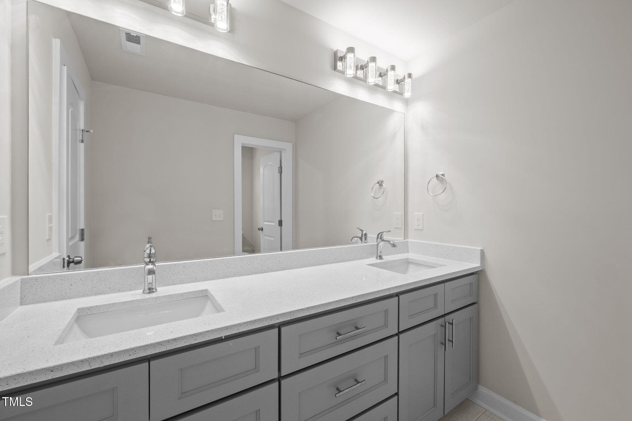 Double vanity - 525 N Hoover Road, Durham, NC 27703, Durham