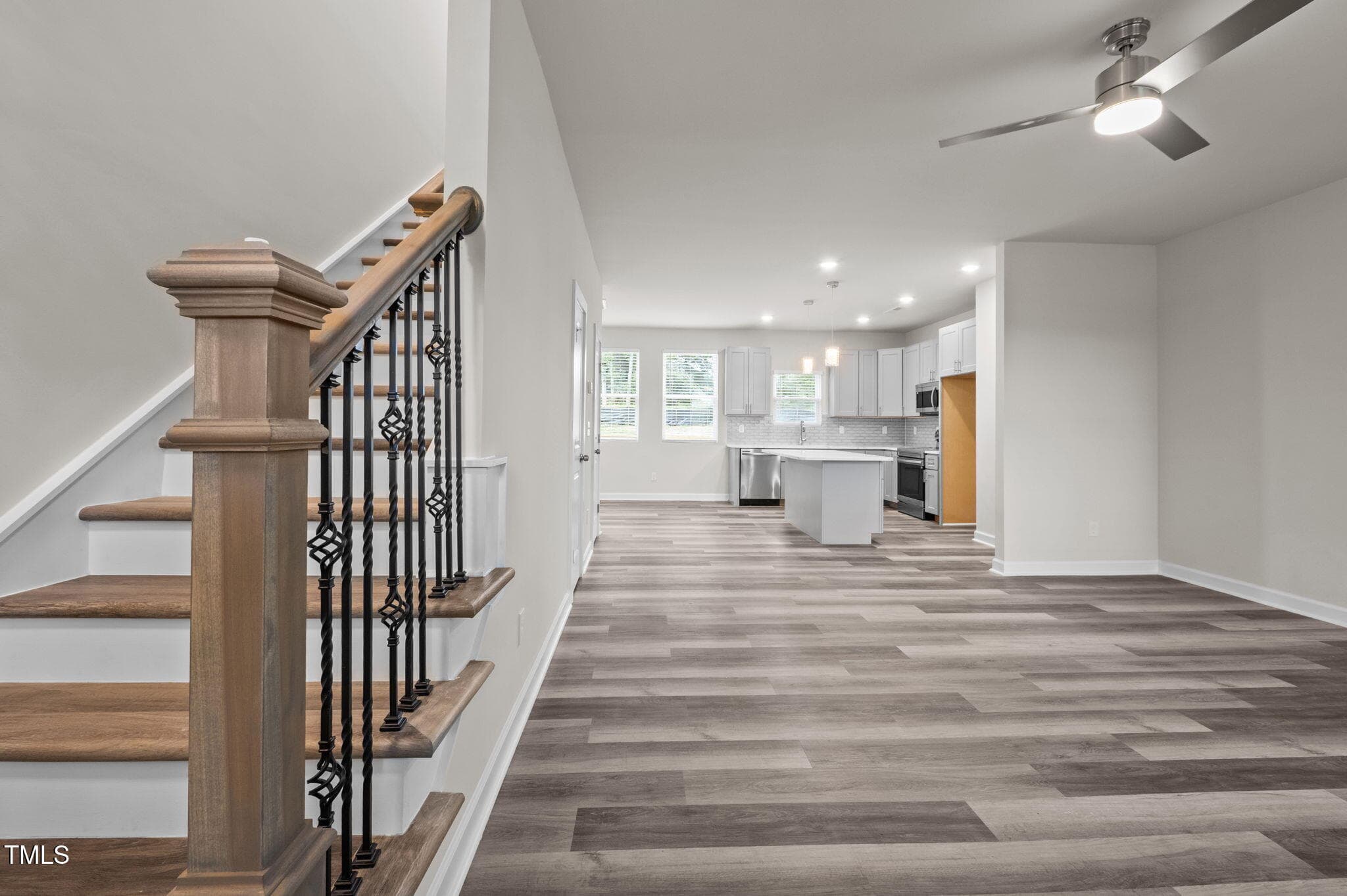 47-web-or-mls-P1078599_1 - 525 N Hoover Road, Durham, NC 27703, Durham